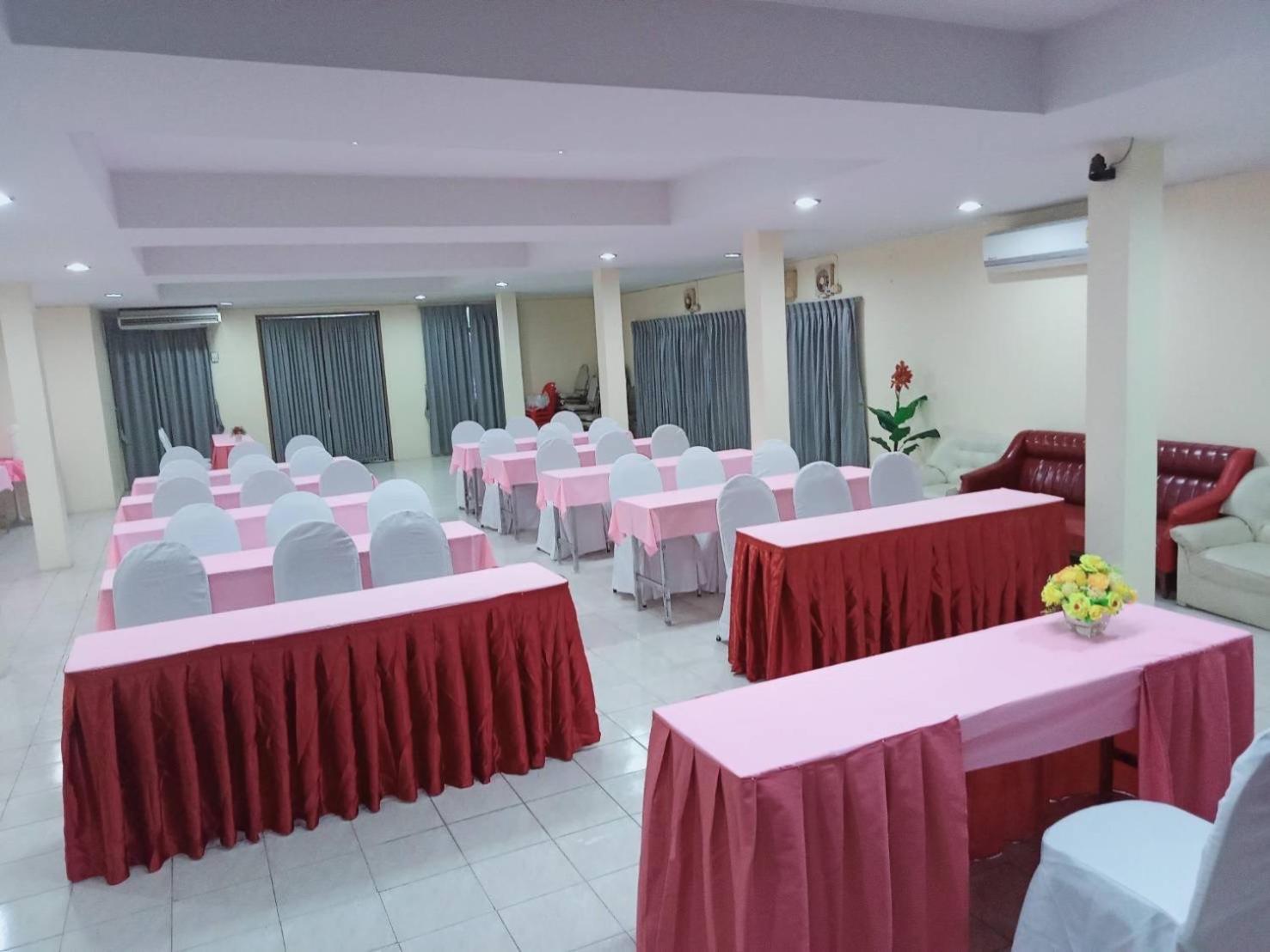 Chumphon Palace Hotel Zewnętrze zdjęcie