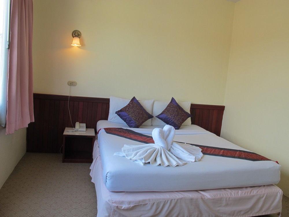 Chumphon Palace Hotel Zewnętrze zdjęcie